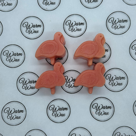 Everything's Peachy Flamingos